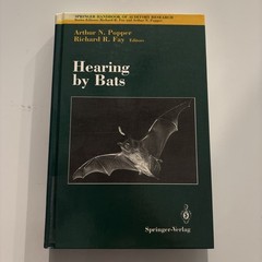 Springer Handbook of Auditory Research Ser.: Hearing by Bats by Richard R….