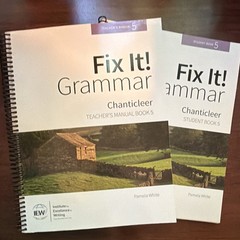 Fix It! Grammar: Chanticleer Book 5 Teacher Manual & Student Book Set Spiral