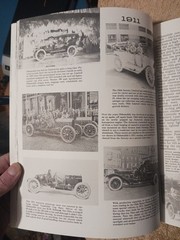 The Cars of Oldsmobile – Dennis Casteele – Crestline 1992 Hardcover Auto History